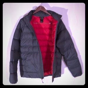 North Face Men’s Small Down Jacket